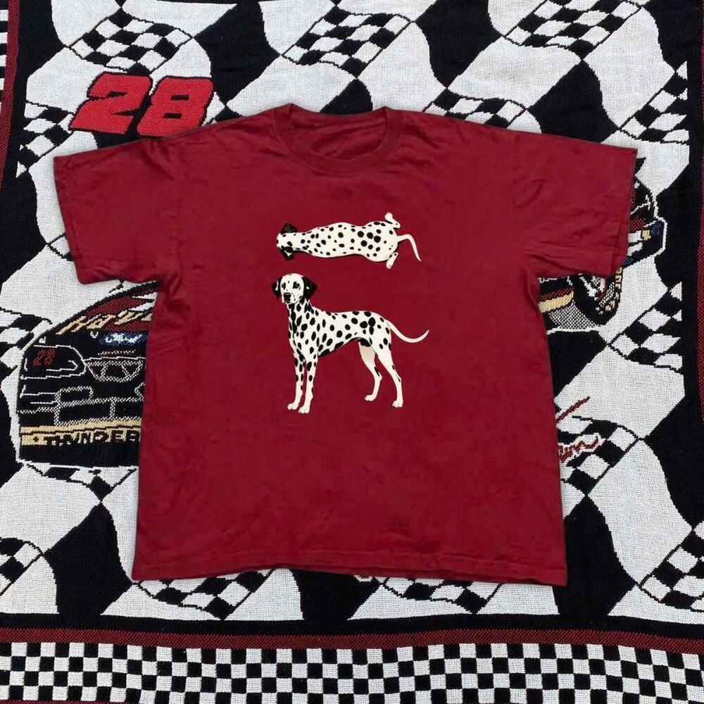 Red Tee With Large Graphic Dog Design Streetwear